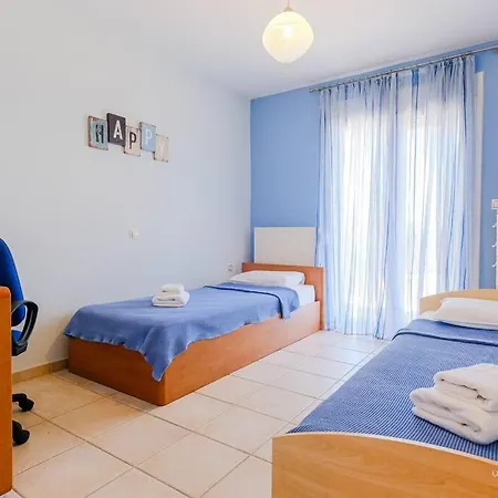 Salty Dream 3-bdrm Maison, Trani Ammouda Beach *